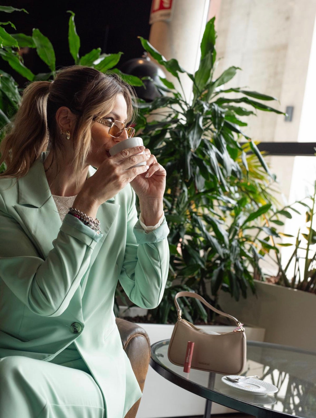 TAILLEUR con PANTALONI PALAZZO