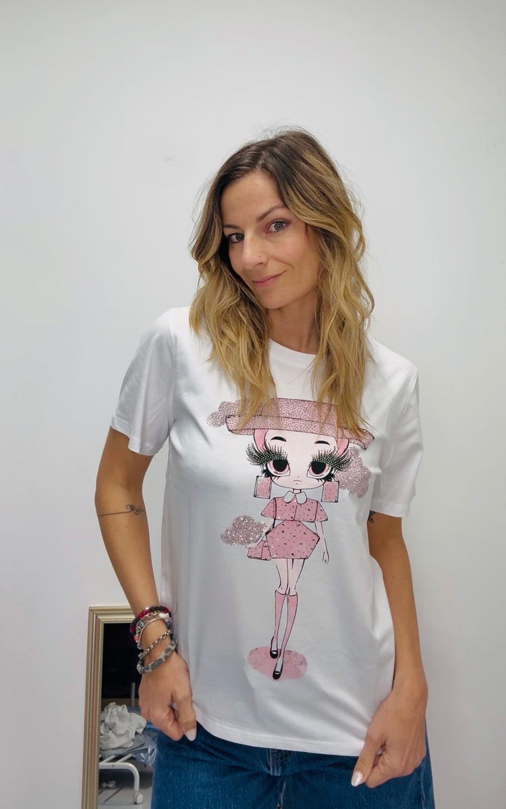 T-SHIRT GIRL 1