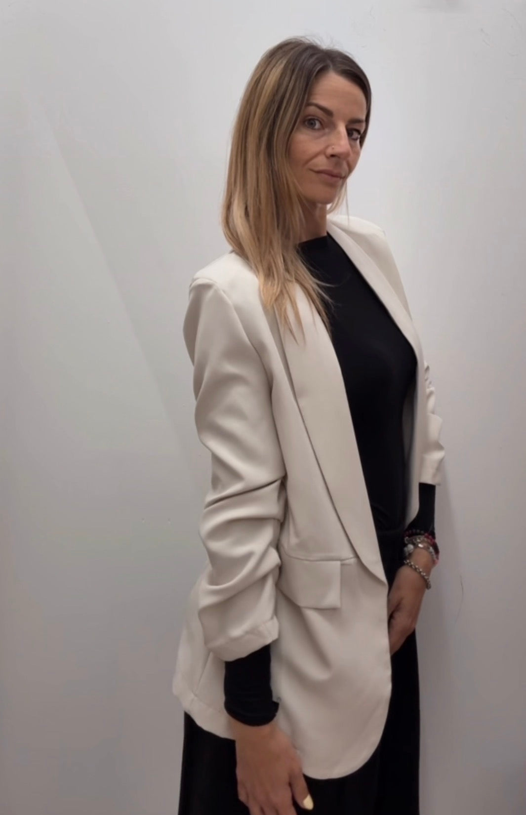BLAZER classico con manica arricciata