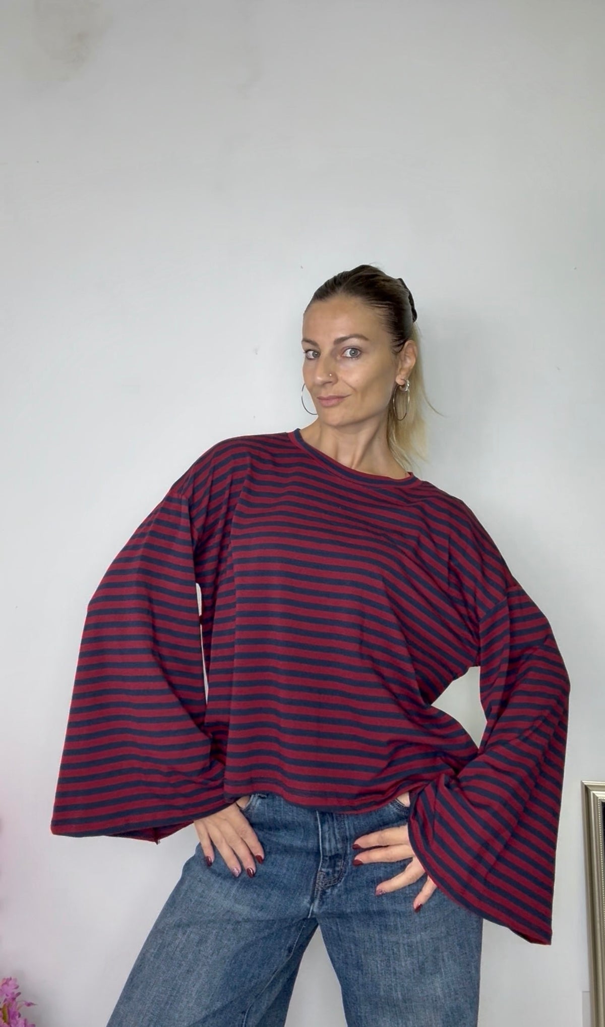 MAGLIA CON MANICA LARGA A RIGHE
