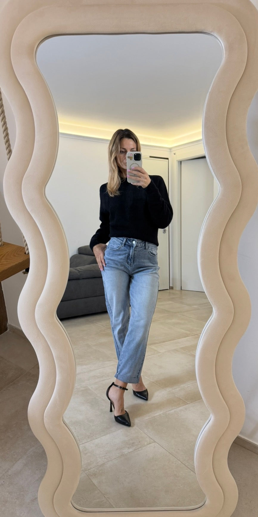 JEANS MODELLO MOM