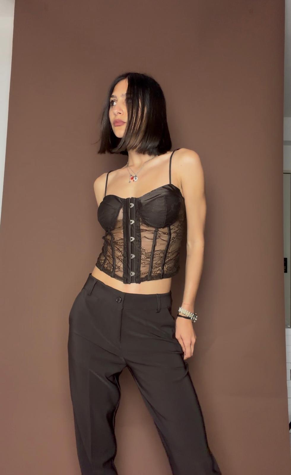 TOP PIZZO CHLOE