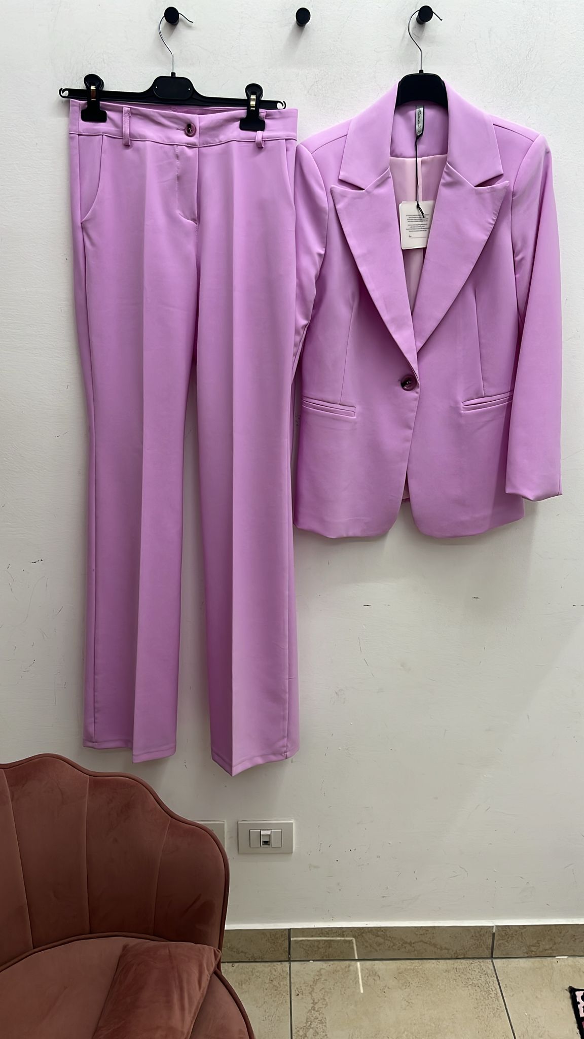 TAILLEUR con PANTALONI A ZAMPA